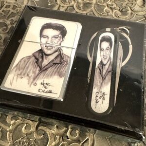 ELVIS PRESLEY COLLECTOR’S SET Lighter & Keychain Pocketknife NEW SEALED VINTAGE